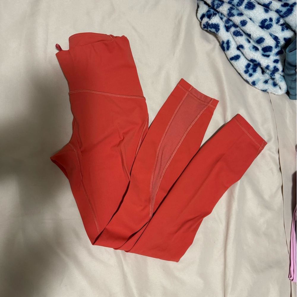 Lulu high rise compression with mesh detail 25”